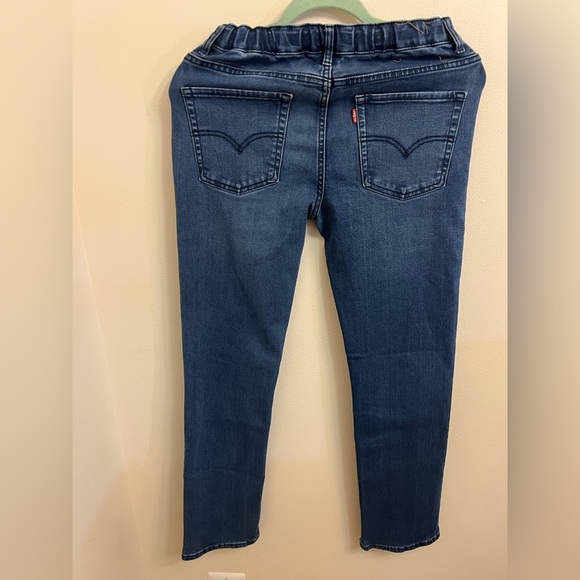 Levi's Blue Ankle Cropped Jeans with Slim Fit - Picture 4 of 8